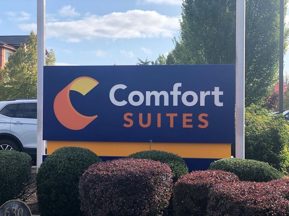 Comfort Suites Salem Exterior foto