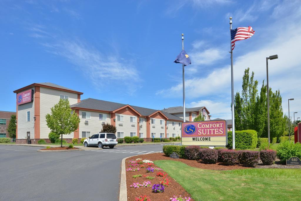 Comfort Suites Salem Exterior foto